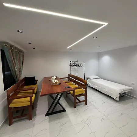 Happy Stayy Apartment Paskuqan